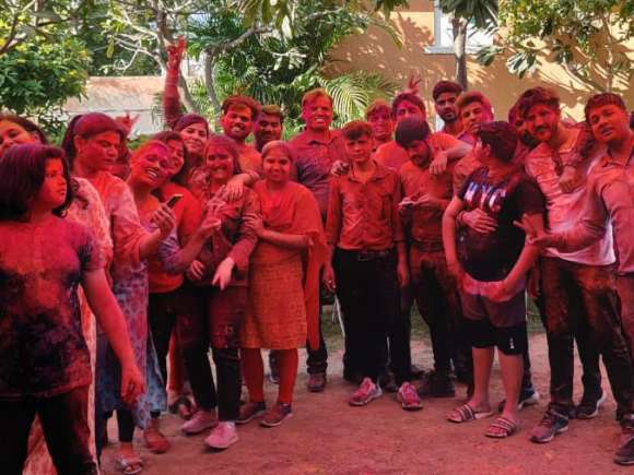 Holi View 2